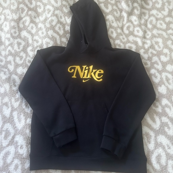Nike Kids Hoodie - Picture 2 of 4
